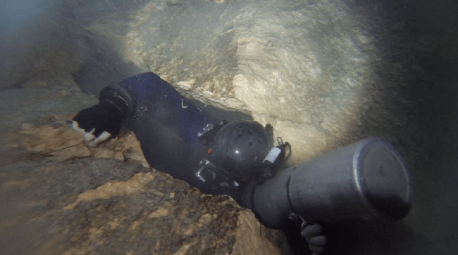 IANTD Advanced Cave Sidemount diver